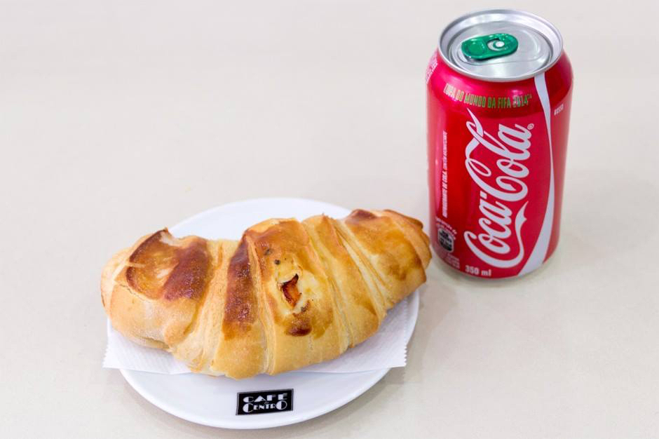 Soda and pizza croissant... not very healthy, I know, but who cared about being healthy back in the 80s. Brazil